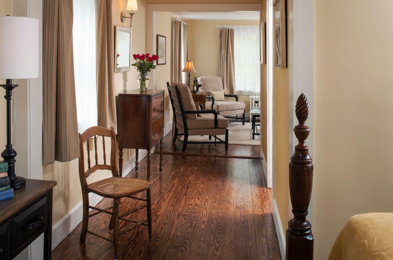 Newcastle Inn Экстерьер фото